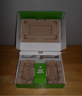 Xbox Series S Bianca - 1 settimana di utilizzo e due controller