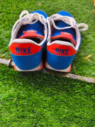 Zapatillas Nike Unisex Azul y naranja