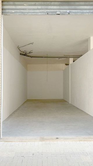 Local comercial en alquiler en Silla