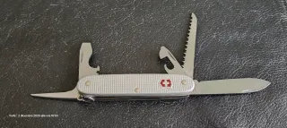 Coltellino Victorinox Farmer Alox