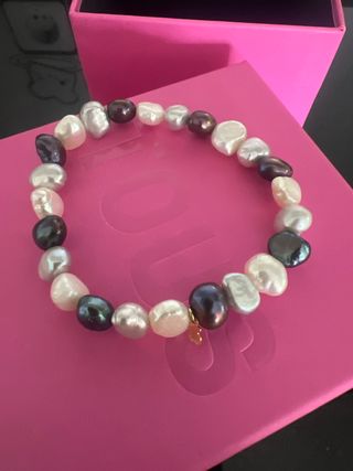 Pulsera Tous Perlas Grises y Oso Oro