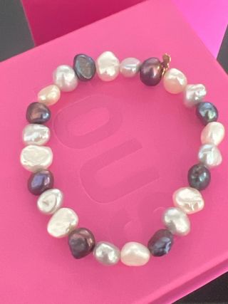 Pulsera Tous Perlas Grises y Oso Oro