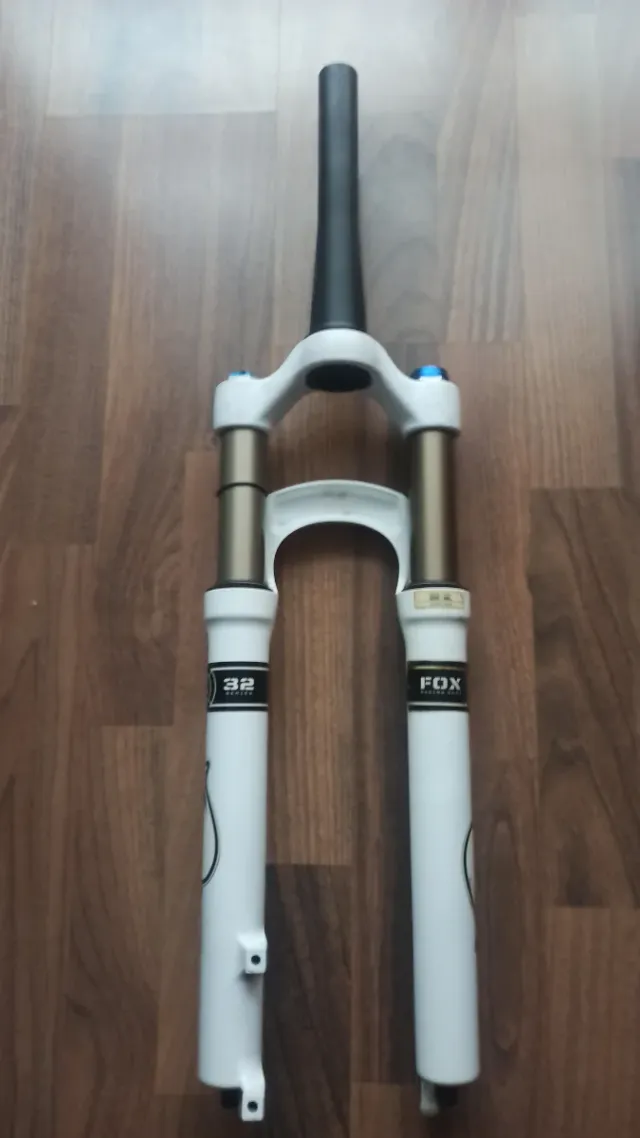 Forcella Fox F-Series 32 26