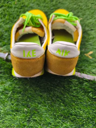 Zapatillas Nike Amarillas y Verdes