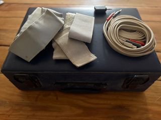 Estimulador Muscular Eléctrico TENS