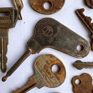 Set di chiavi antiche