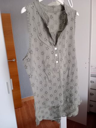 Lote de camisas naranja,caqui y negra