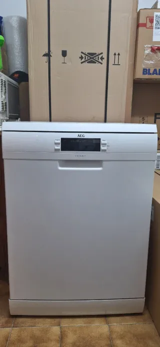 Lavavajillas AEG nuevo