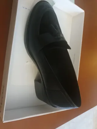 Mocasines de tacón ancho Geox, color negro, núm 41