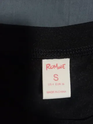 Camiseta hombre negra manga corta con estampado