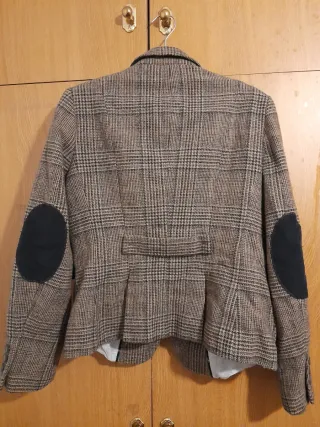 Americana Zara Basic Talla M