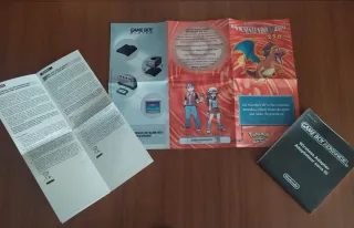 Puntos VIP y folletos Pokémon Rojo Fuego