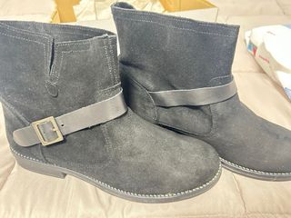 Botas de ante negras