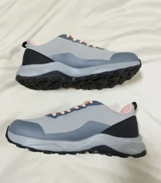 Zapatillas trekking paredes amur gris mujer