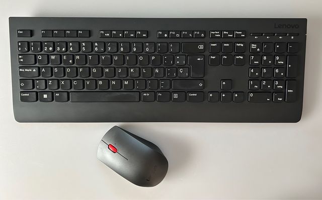 Combo Tastiera e Mouse Wireless Lenovo