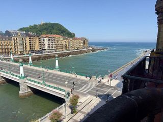 Piso en alquiler en Gros en San Sebastián-Donostia
