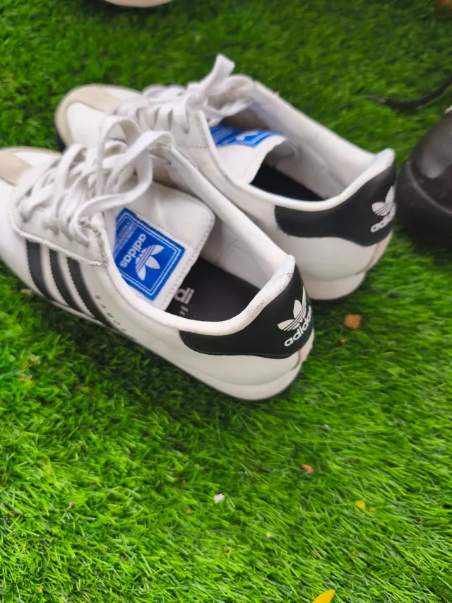Adidas Samoa talla 42 unisex estan en perfectas