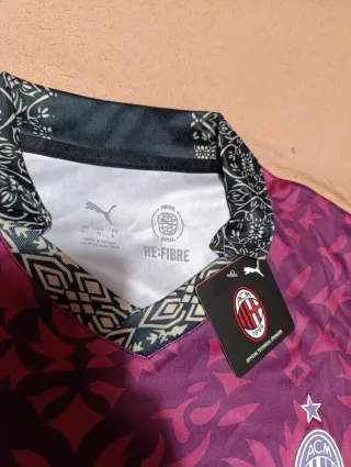 Camiseta Deportiva Nueva Morada