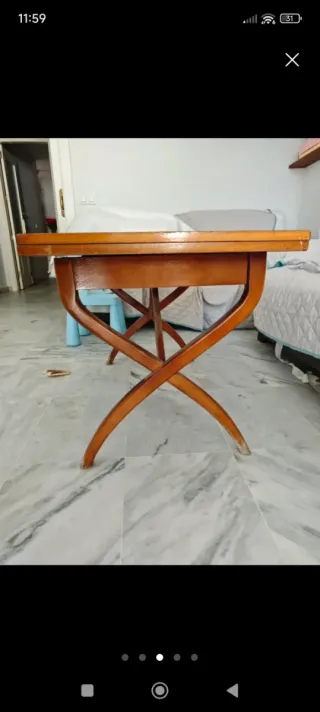 Mesa extensible de madera