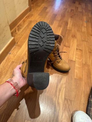 botines de tacón alto