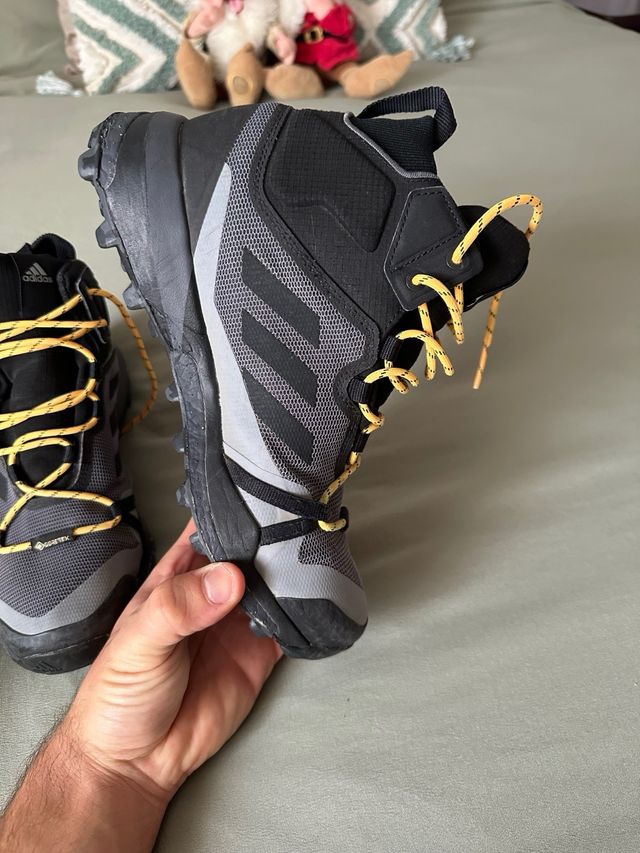 Botas de montaña Adidas Terrex Gore-Tex