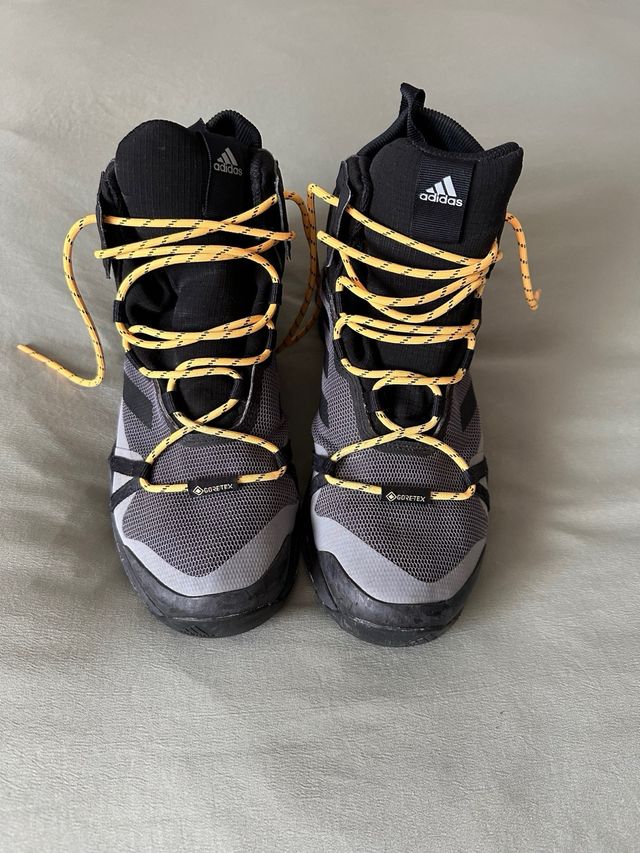 Botas de montaña Adidas Terrex Gore-Tex