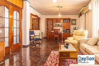 Casa adosada en venta en Alcalá la Real