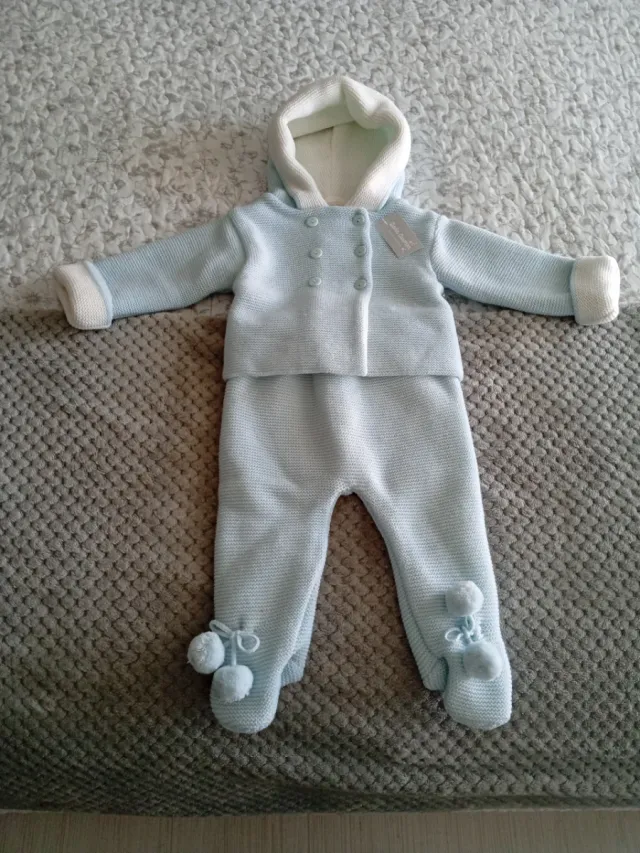 Conjunto bebé punto azul con capota