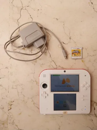 Nintendo 2DS Blanca y Roja
