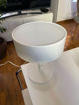 Lámpara de mesa Nymane Ikea