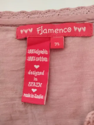 Camisa rosa bordada manga corta