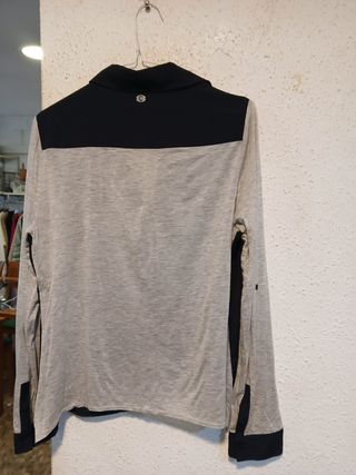 Camisa marca Caractere