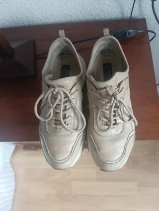 Zapatillas Massimo Dutti Talla 39 Beige
