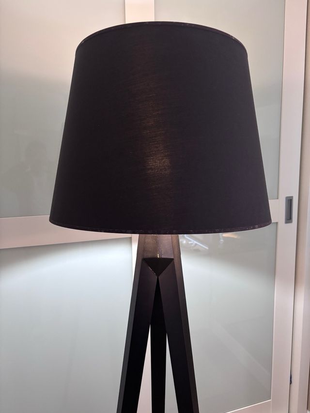 Lámpara de pie de diseño