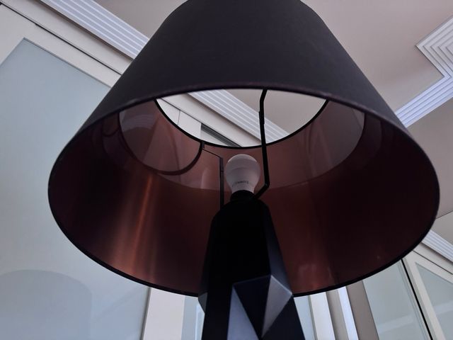 Lámpara de pie de diseño