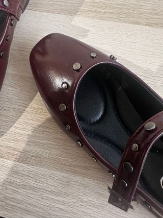 Bailarinas color granate