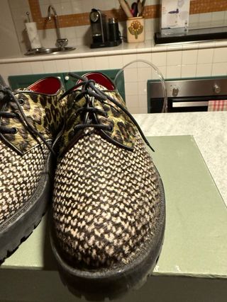 Scarpe donna allacciate fantasia in cavallino