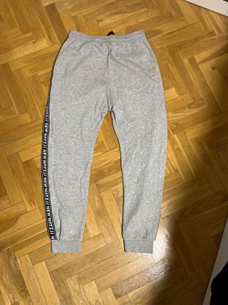 pantalones deportivos