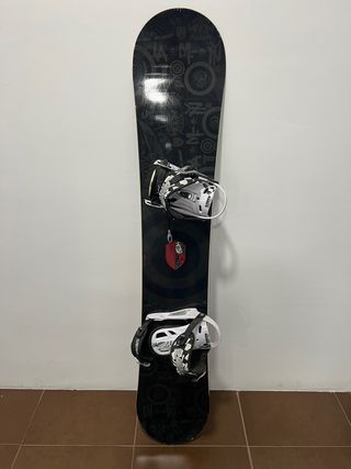 Tabla Snowboard Nitro + botas snow heard 43