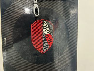 Tabla Snowboard Nitro + botas snow heard 43