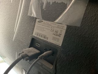 Monitor Samsung Negro y Verde