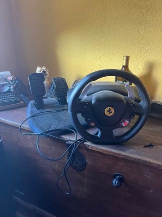 Volante Ferrari con Pedales