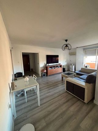 Piso en alquiler en Polígono Cartuja – La Paz en Granada