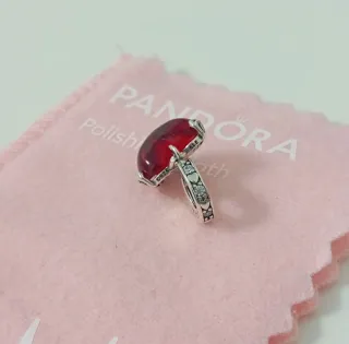 Charm Cristal de Murano Beso Mickey y Minnie.