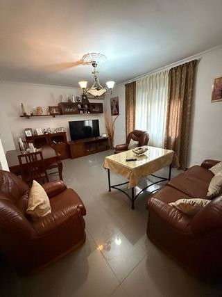 Casa adosada en venta en Alcalá la Real