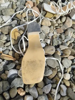 Tacones blancos lace up