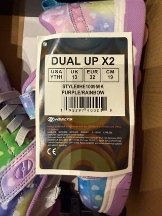 Zapatillas con ruedas niña casi nuevas