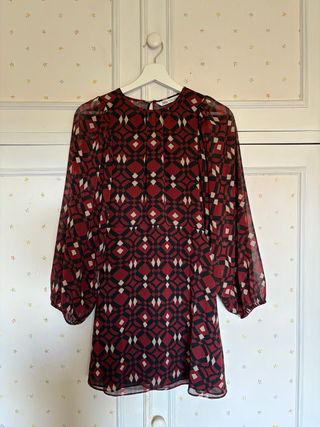 Vestido Zara estampado geométrico