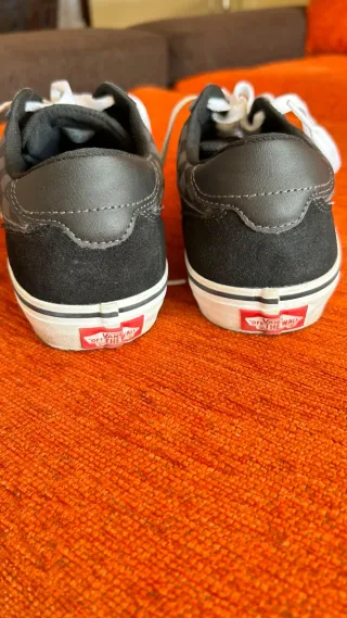 Zapatillas vans como nuevas talla 39