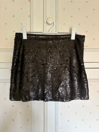 Falda Zara lentejuelas negra